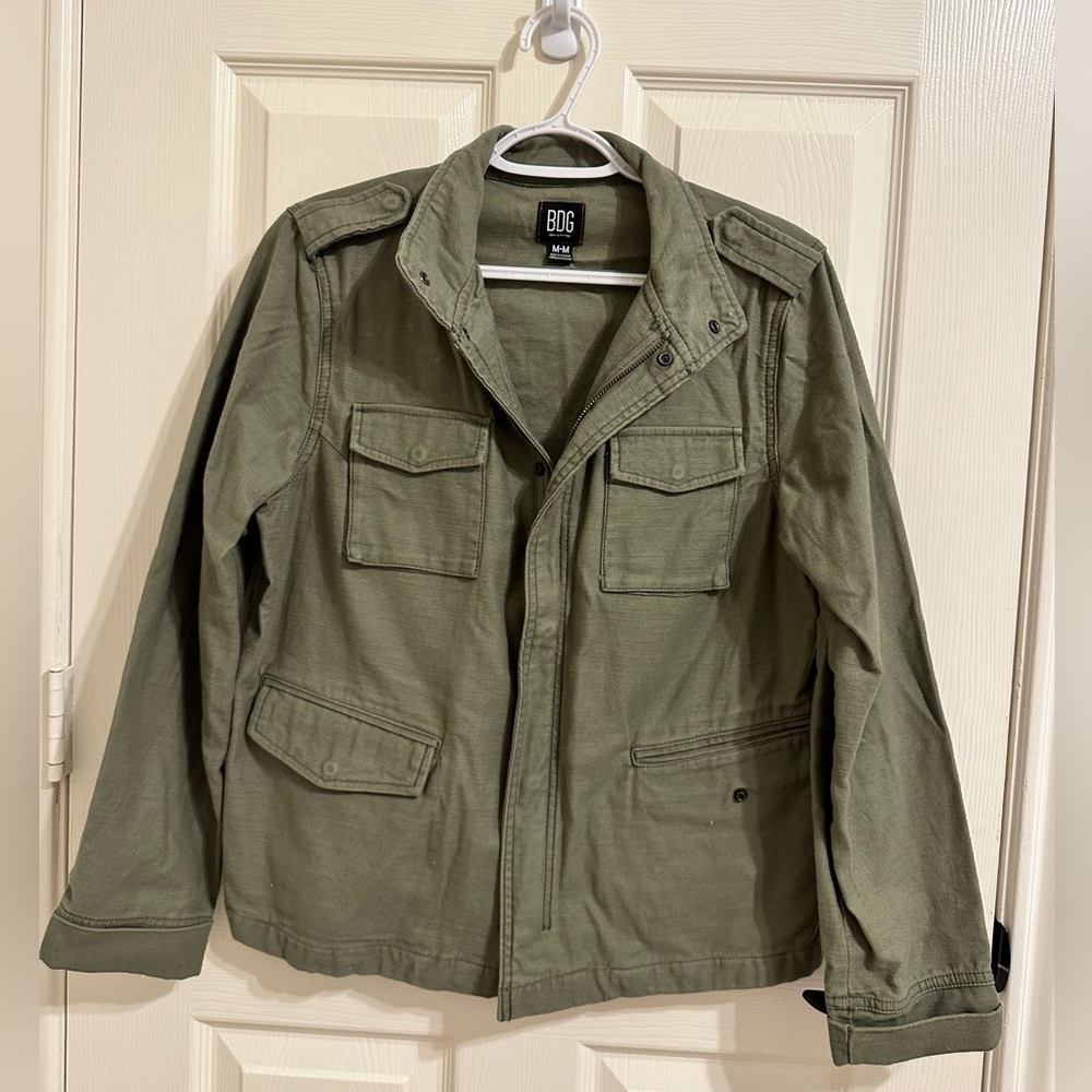 URBAN OUTFITTER WOMAN JACKET SZ M